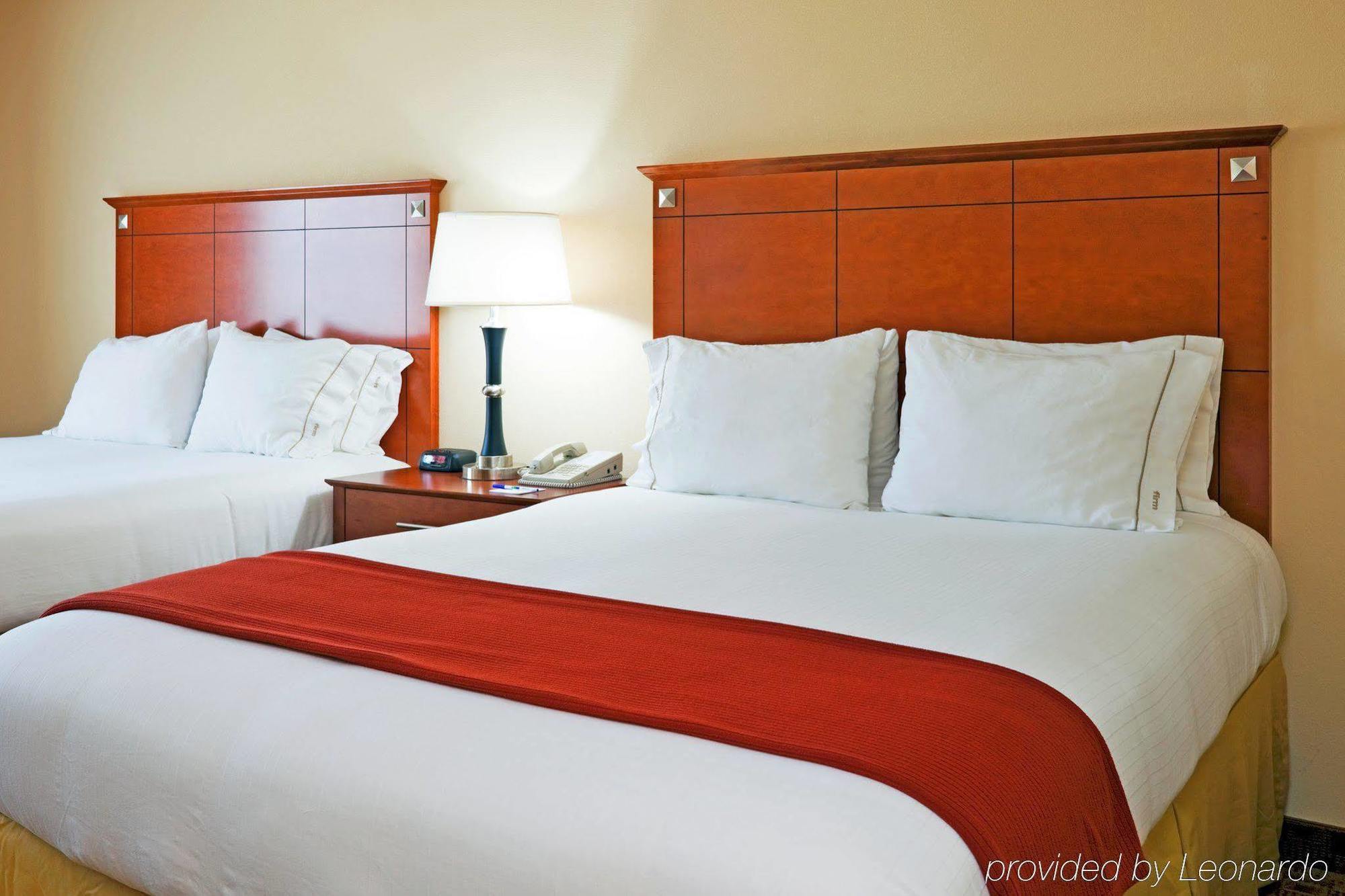 Holiday Inn Express Phenix City-Fort Benning By Ihg Exteriör bild