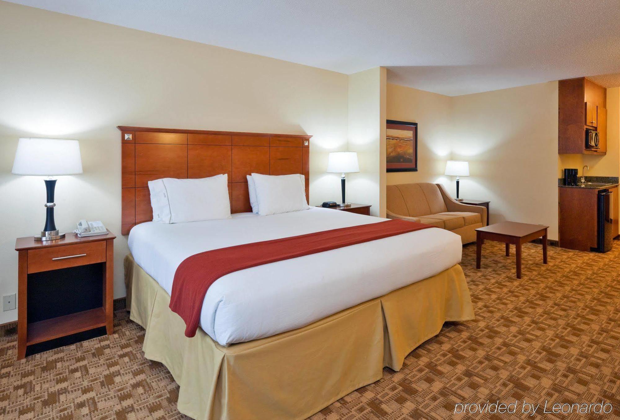 Holiday Inn Express Phenix City-Fort Benning By Ihg Rum bild